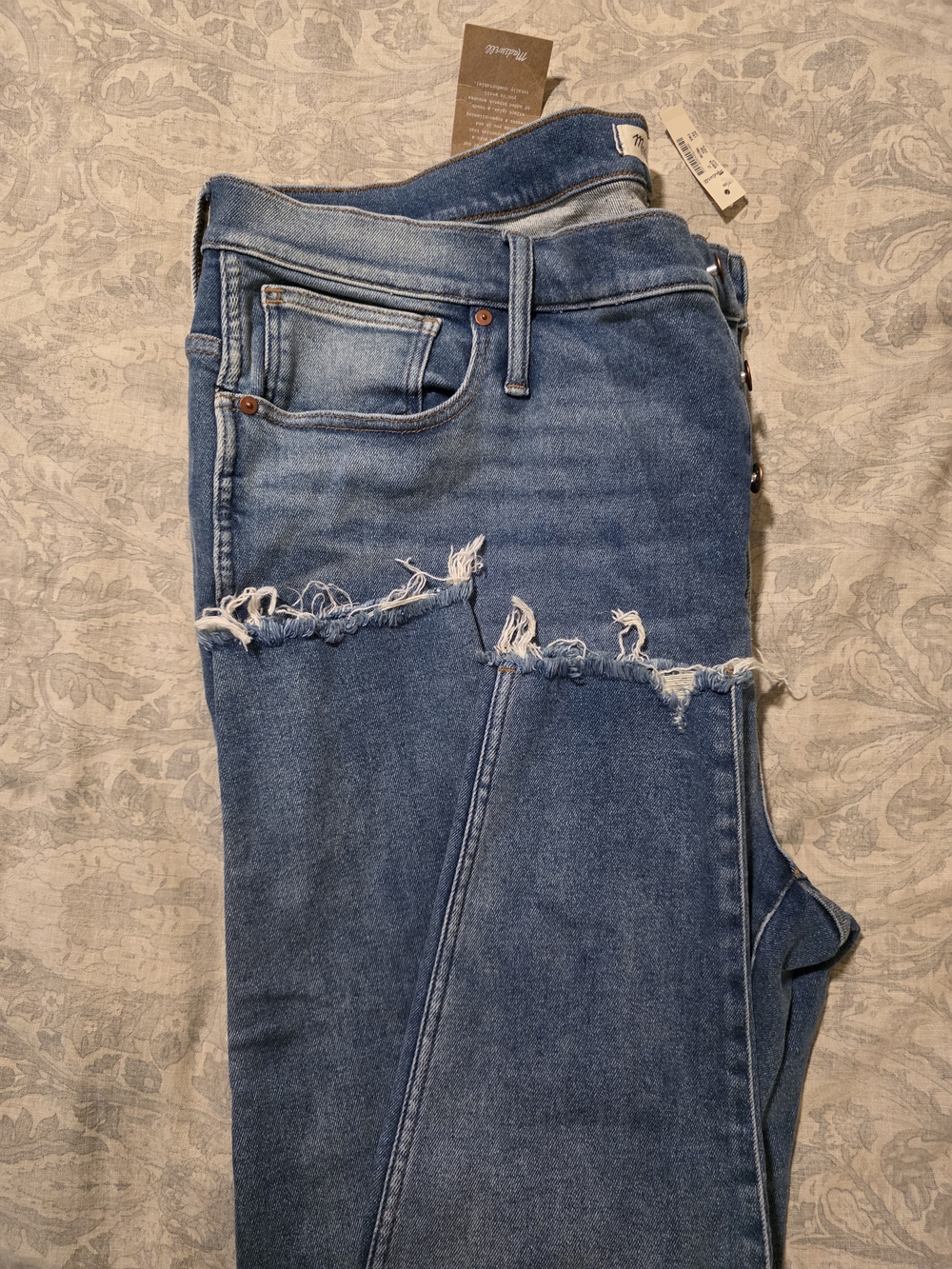 Madewell Medium Blue High-Rise Button-Fly Cropped Jeans - Picture 5 of 10